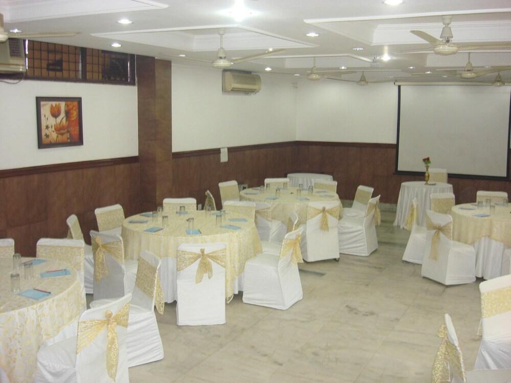 Rama Deluxe Hotel Delhi  Luaran gambar