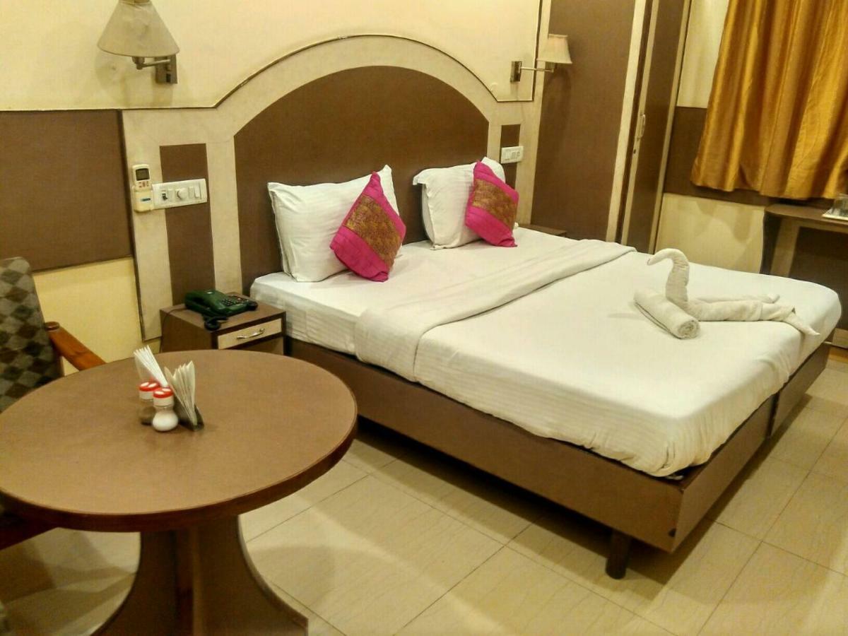 Rama Deluxe Hotel Delhi  Luaran gambar
